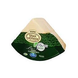 FORMAGGIO LATTE VACCINO GRAN MORAVIA 1/8 SOTTO VUOTO 4 KG CIRCA